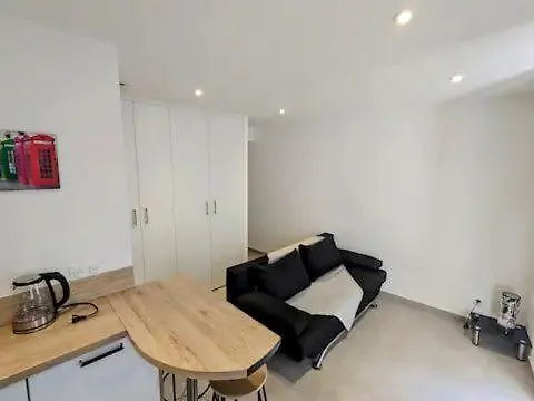 Studio Renove Coeur Pieton